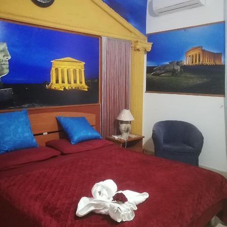 Apartamento Vigata House Porto Empedocle Exterior foto